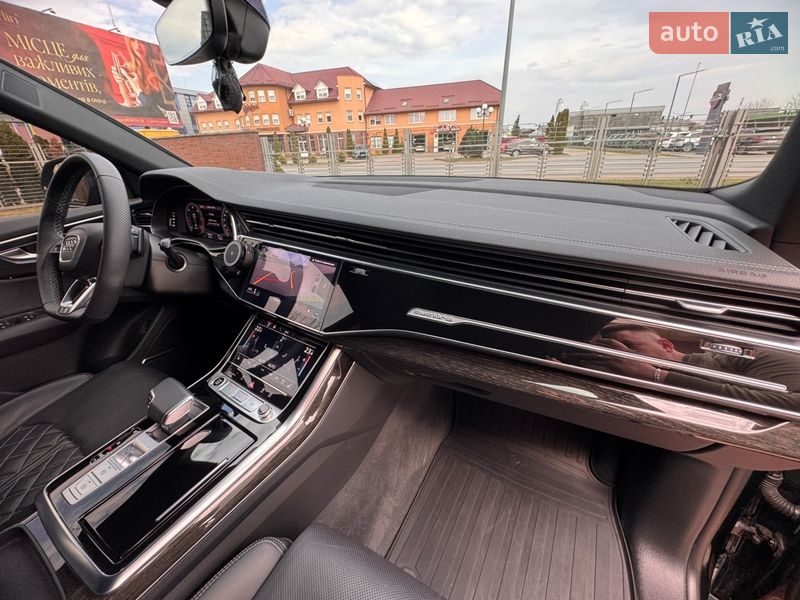 Позашляховик / Кросовер Audi Q8 2023 в Мукачевому фото 134 Позашляховик / Кросовер Audi Q8 2023 в Мукачевому