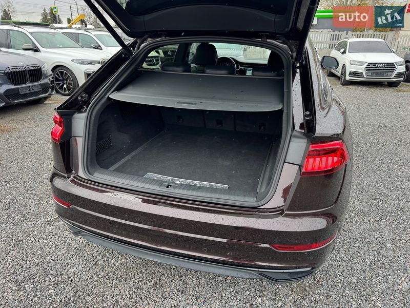 Позашляховик / Кросовер Audi Q8 2019 в Тернополі фото 36 Позашляховик / Кросовер Audi Q8 2019 в Тернополі