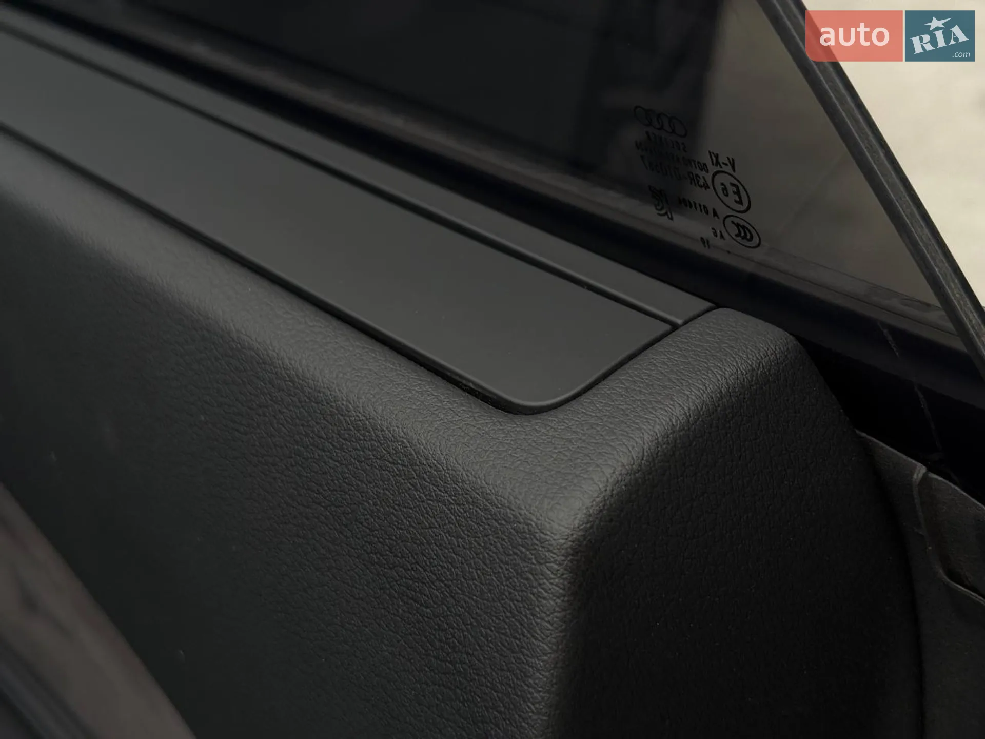 2019 Audi Q8 - мініатюра 72