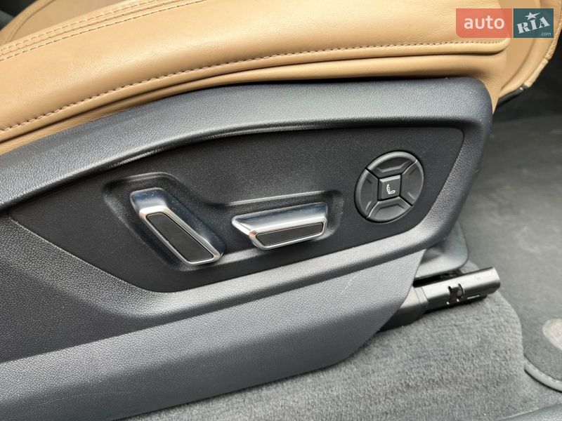 Позашляховик / Кросовер Audi Q8 2019 в Ковелі