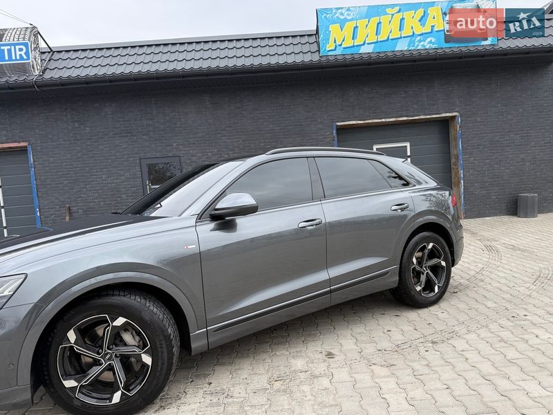 Позашляховик / Кросовер Audi Q8 2020 в Гайсину фото 2 Позашляховик / Кросовер Audi Q8 2020 в Гайсину