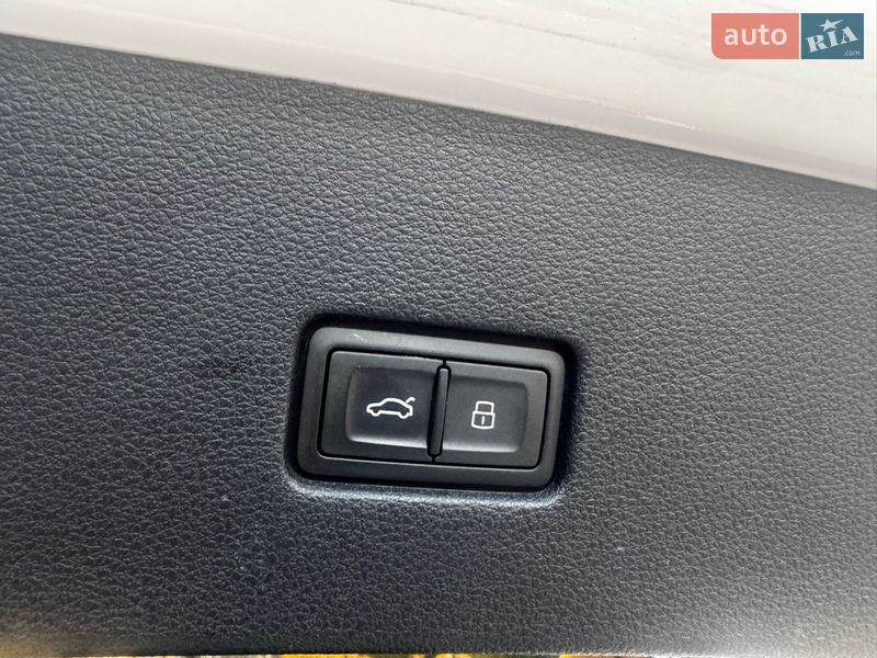 Внедорожник / Кроссовер Audi Q8 2018 в Львове фото 35 Внедорожник / Кроссовер Audi Q8 2018 в Львове
