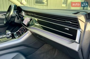 Внедорожник / Кроссовер Audi Q8 2018 в Киеве