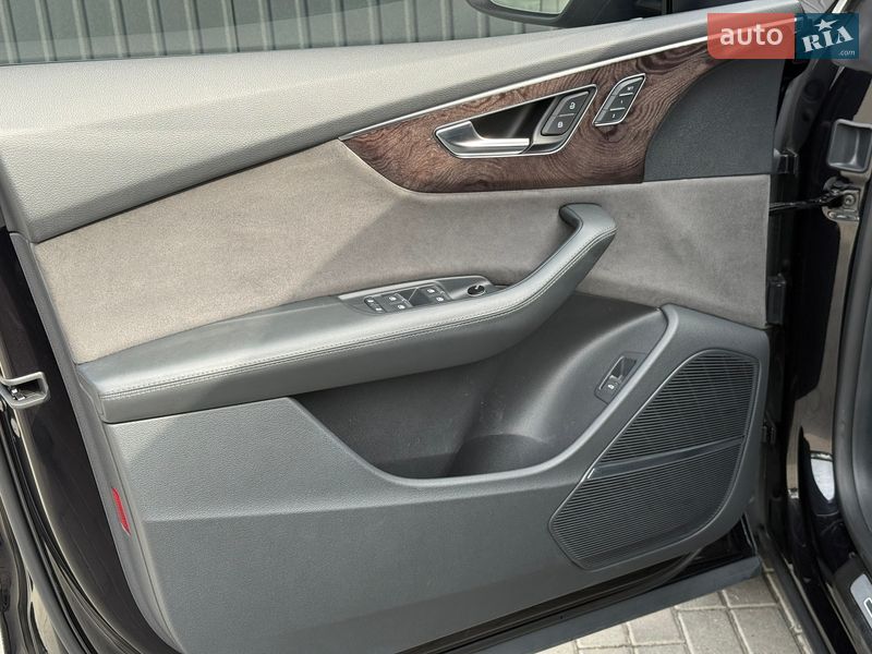 Позашляховик / Кросовер Audi Q8 2018 в Мукачевому фото 29 Позашляховик / Кросовер Audi Q8 2018 в Мукачевому