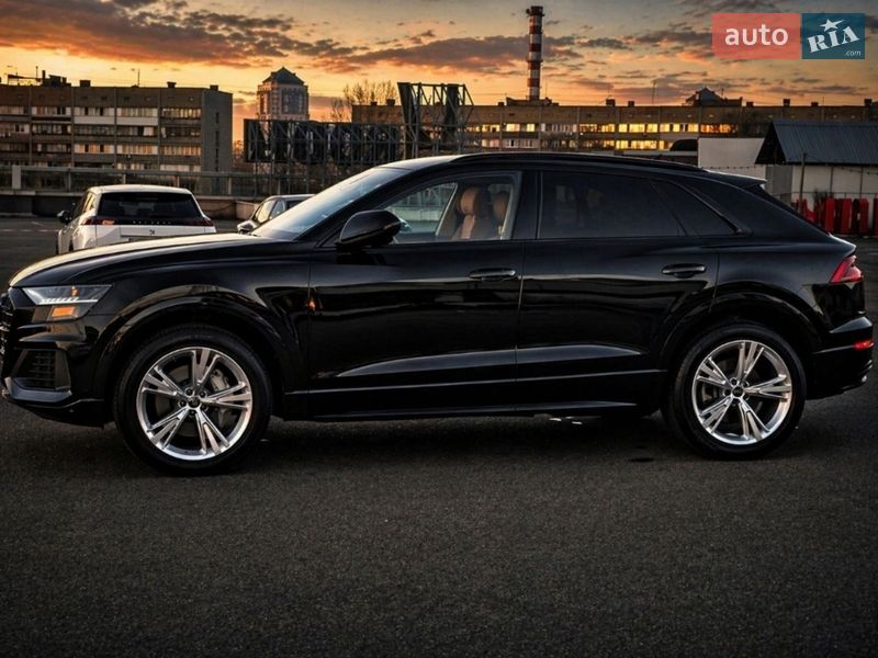 Внедорожник / Кроссовер Audi Q8 2022 в Киеве фото 7 Внедорожник / Кроссовер Audi Q8 2022 в Киеве