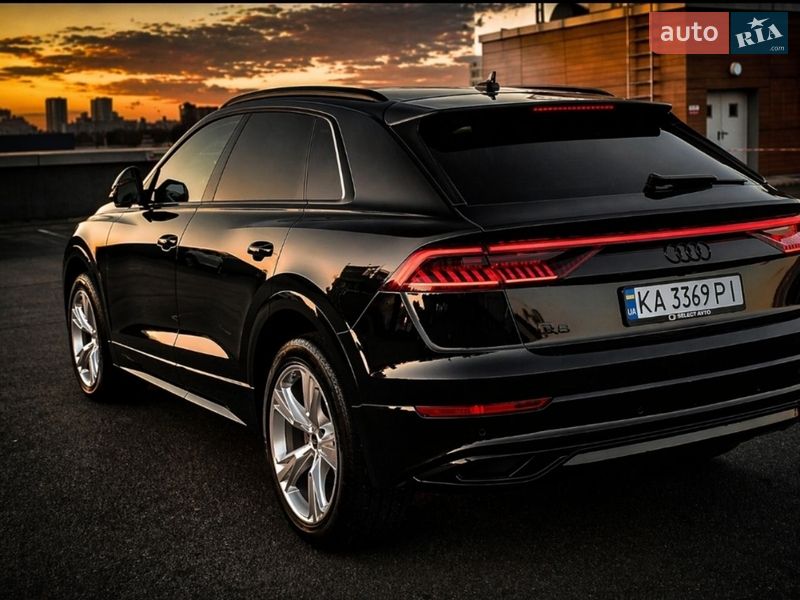 Внедорожник / Кроссовер Audi Q8 2022 в Киеве фото 6 Внедорожник / Кроссовер Audi Q8 2022 в Киеве
