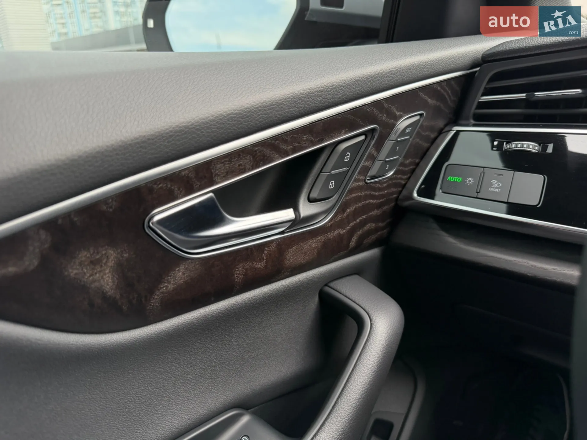 2021 Audi Q8 - мініатюра 16