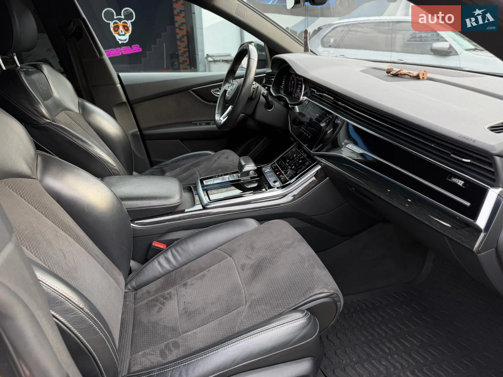 2018 Audi Q8 - мініатюра 72