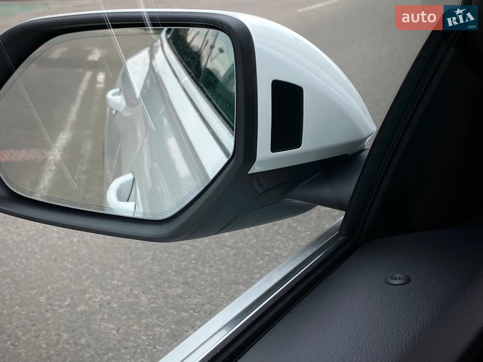 2023 Audi Q8 - мініатюра 14