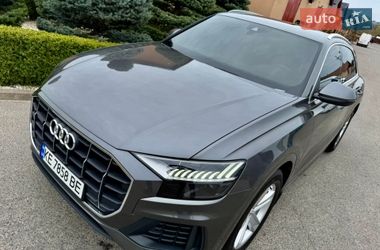 Позашляховик / Кросовер Audi Q8 2019 в Дніпрі