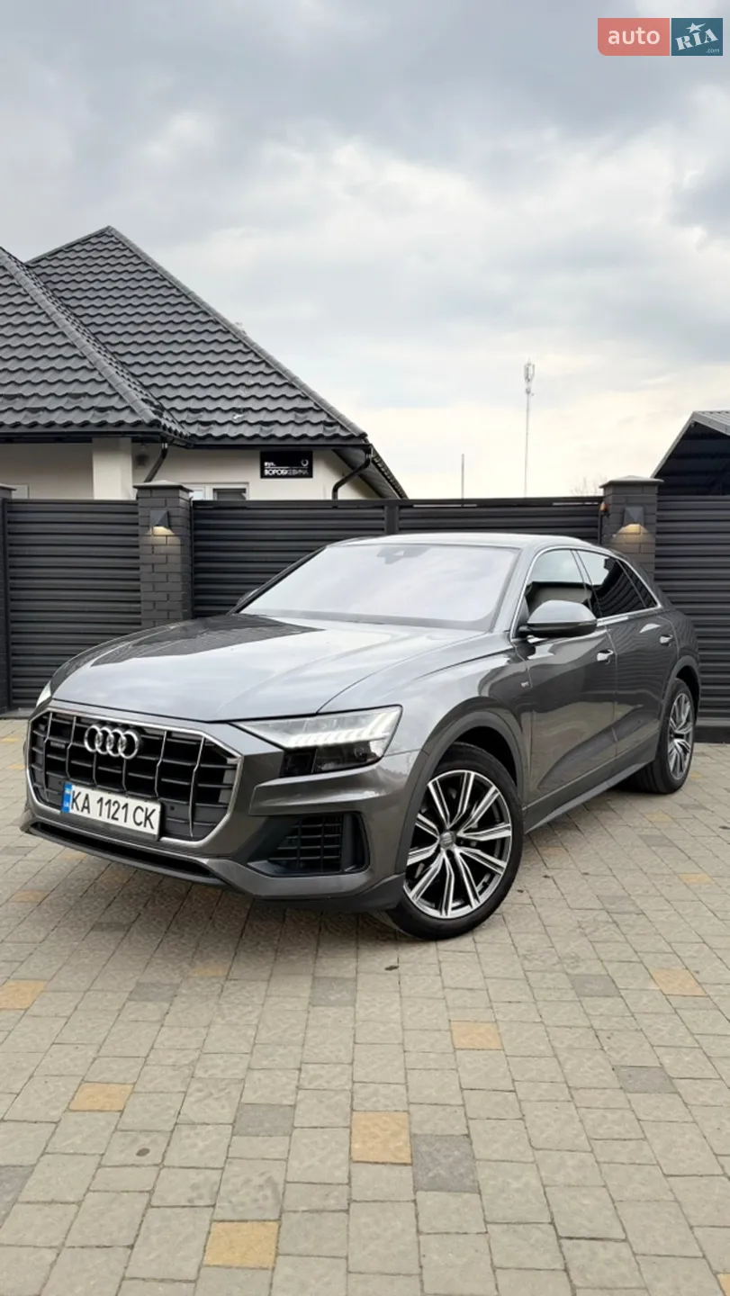 2019 Audi Q8 - фото 1
