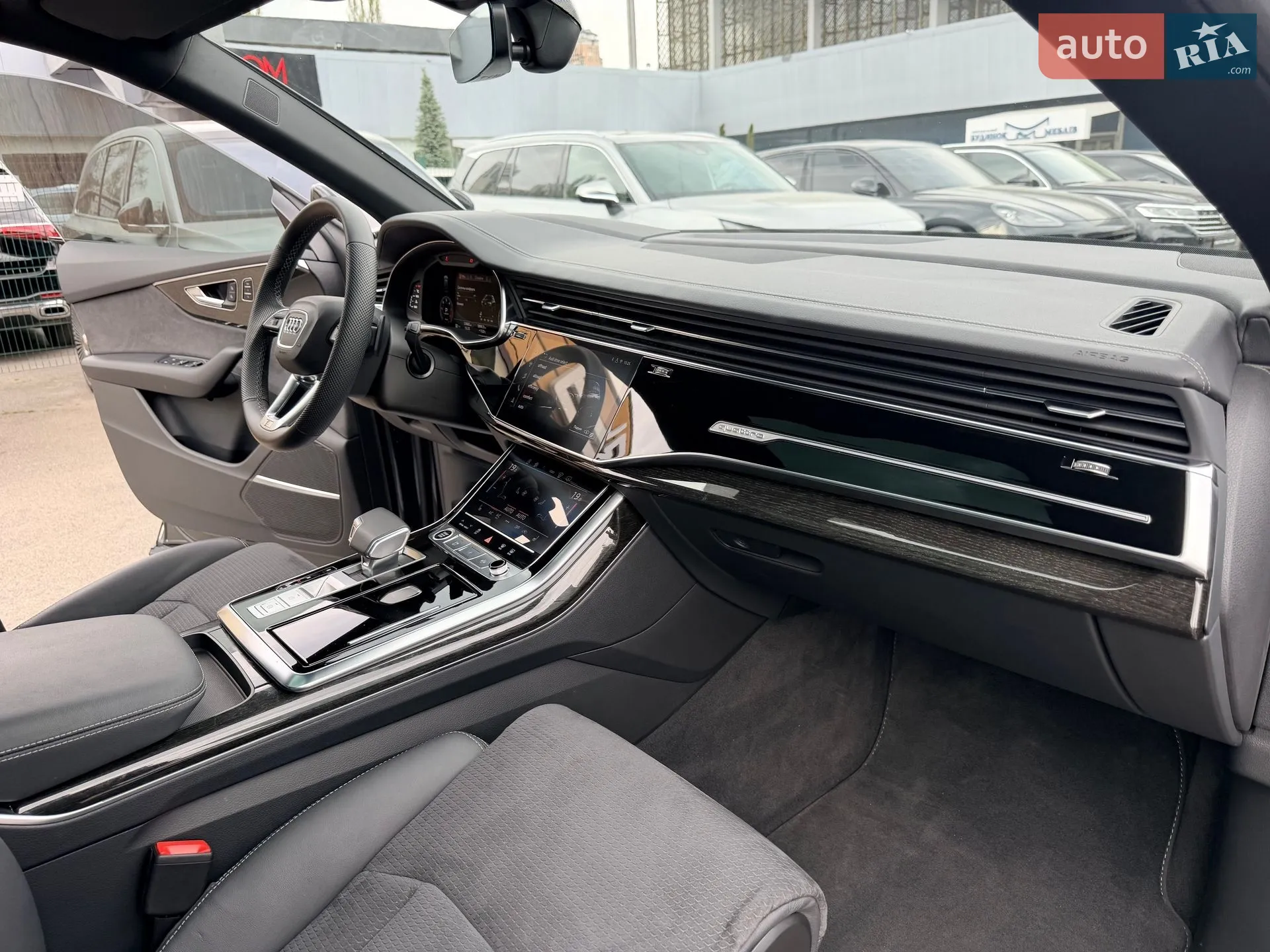 2025 Audi Q8 - мініатюра 34