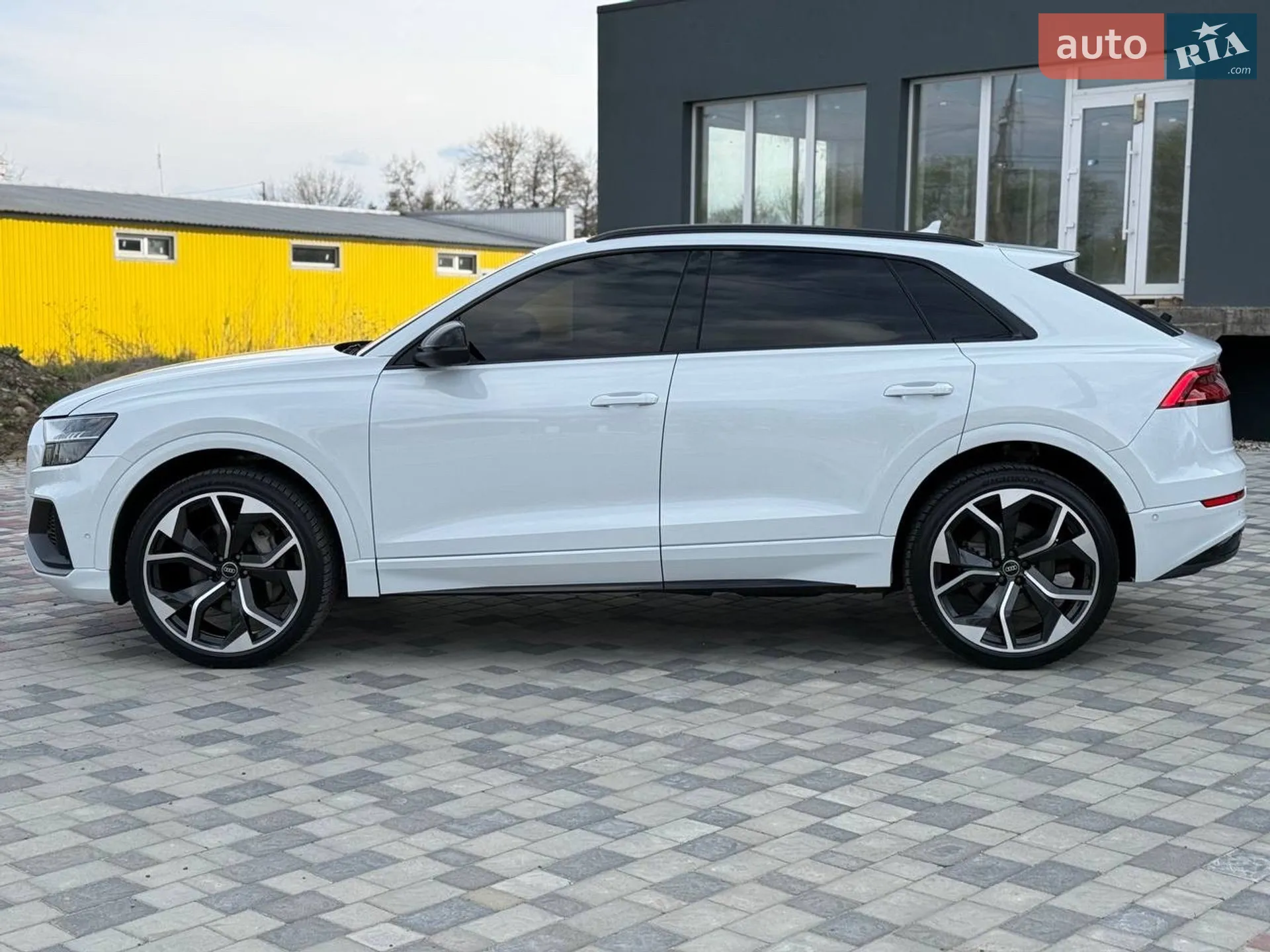 2018 Audi Q8 - мініатюра 17