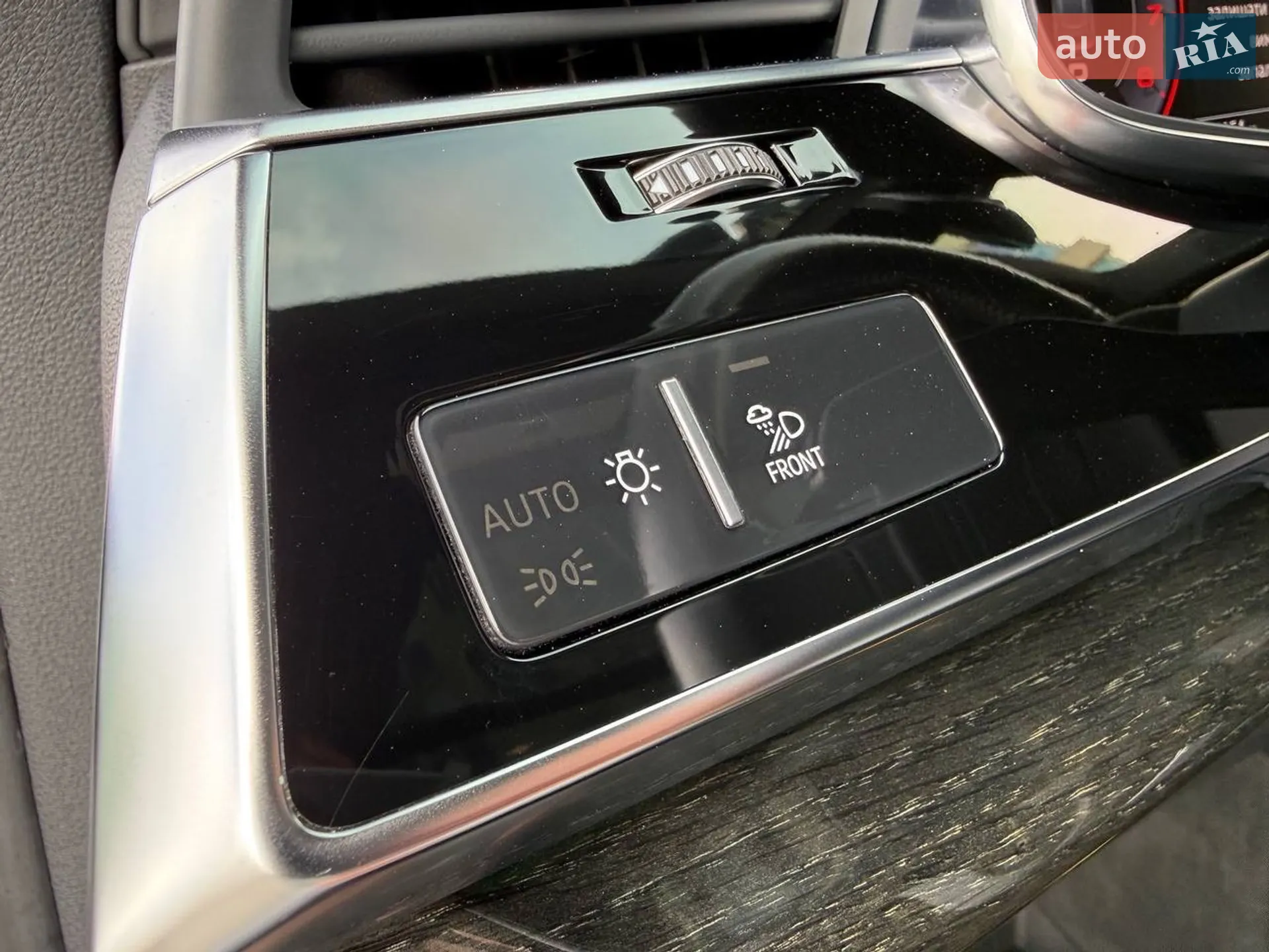 2018 Audi Q8 - мініатюра 53