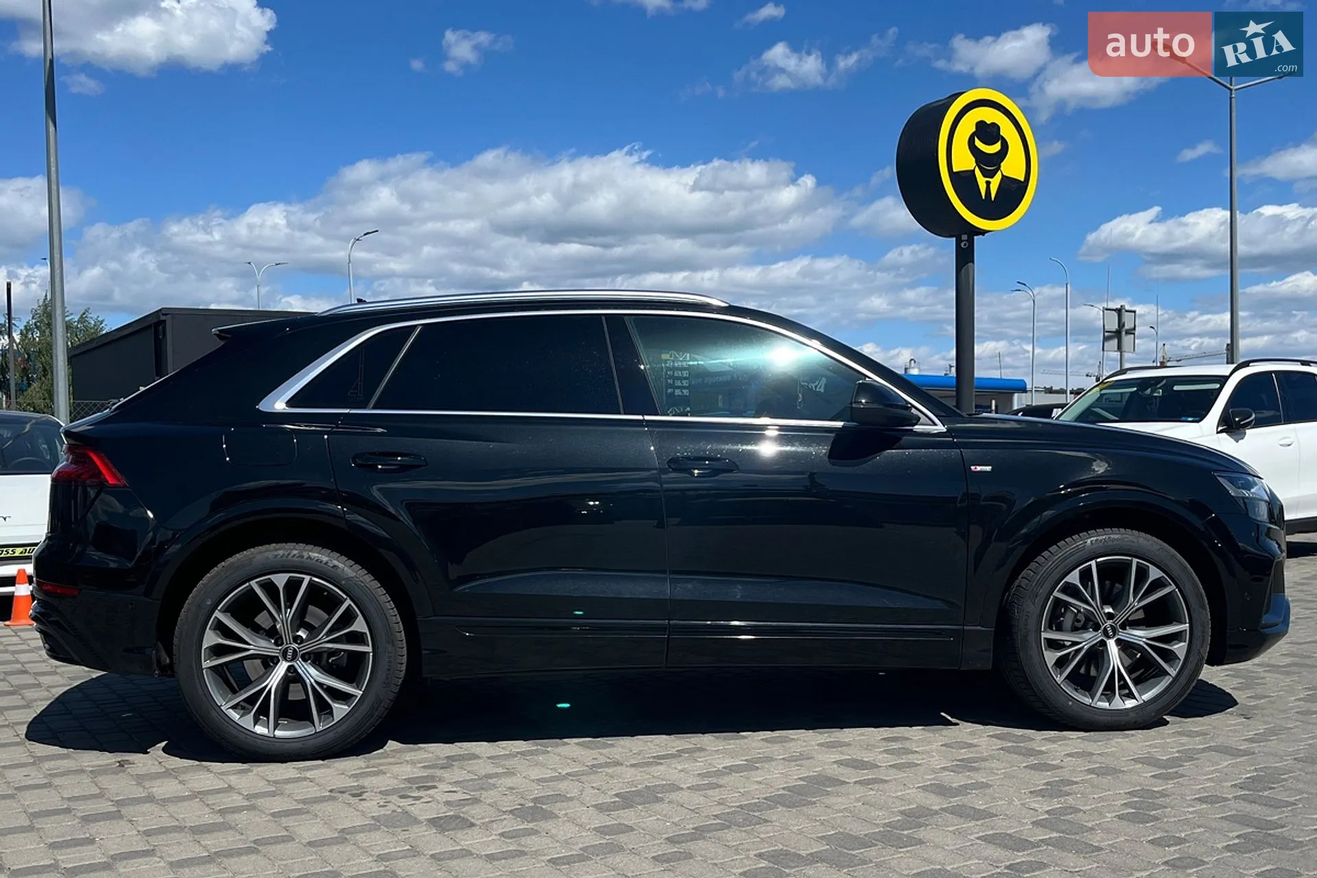 2021 Audi Q8 - мініатюра 8