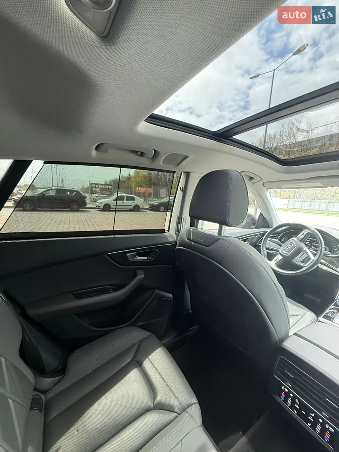 2018 Audi Q8 - мініатюра 45