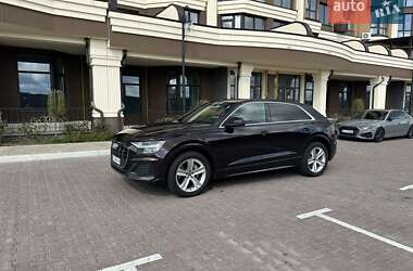 Позашляховик / Кросовер Audi Q8 2021 в Києві