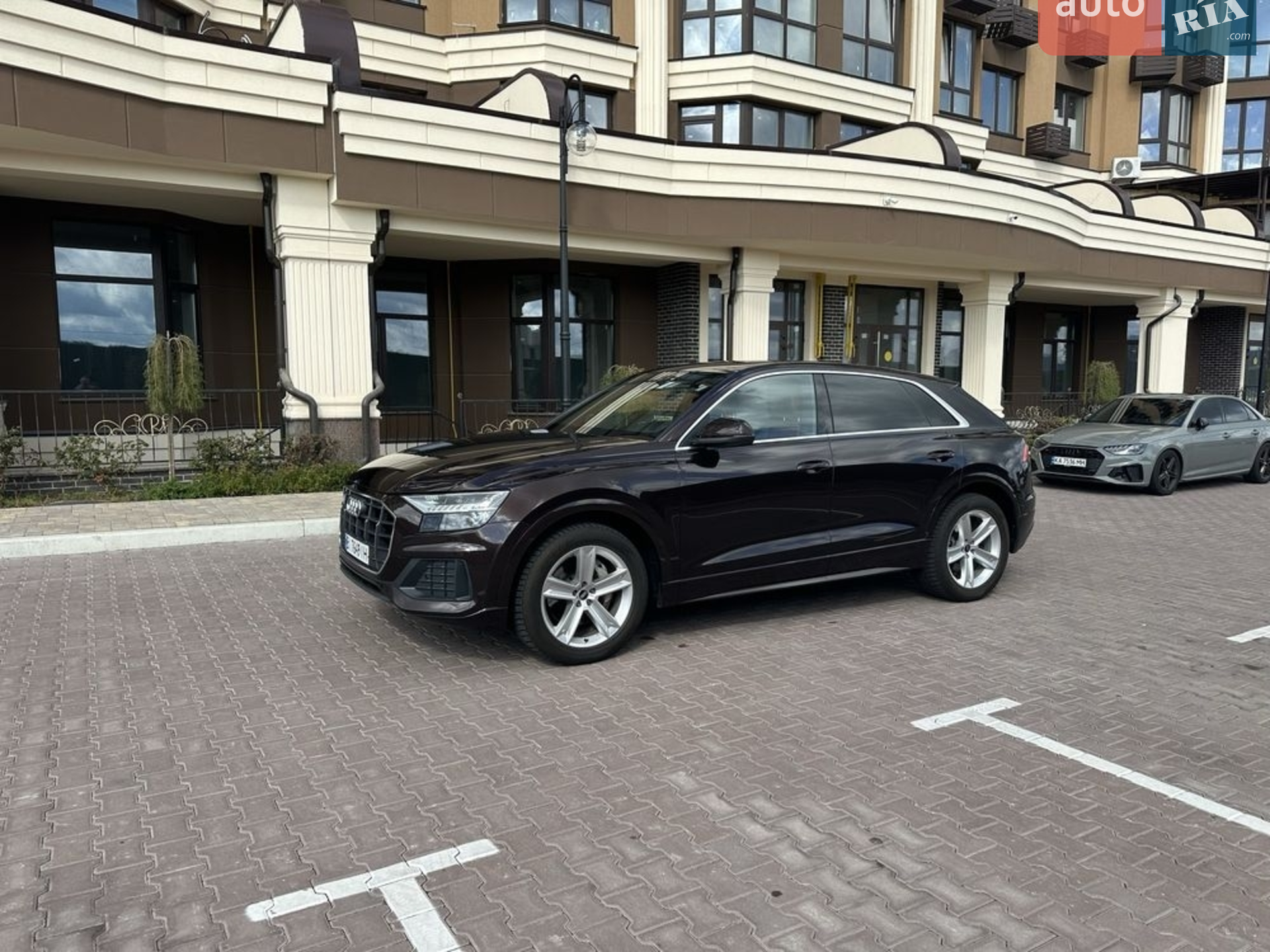2021 Audi Q8 - фото 1