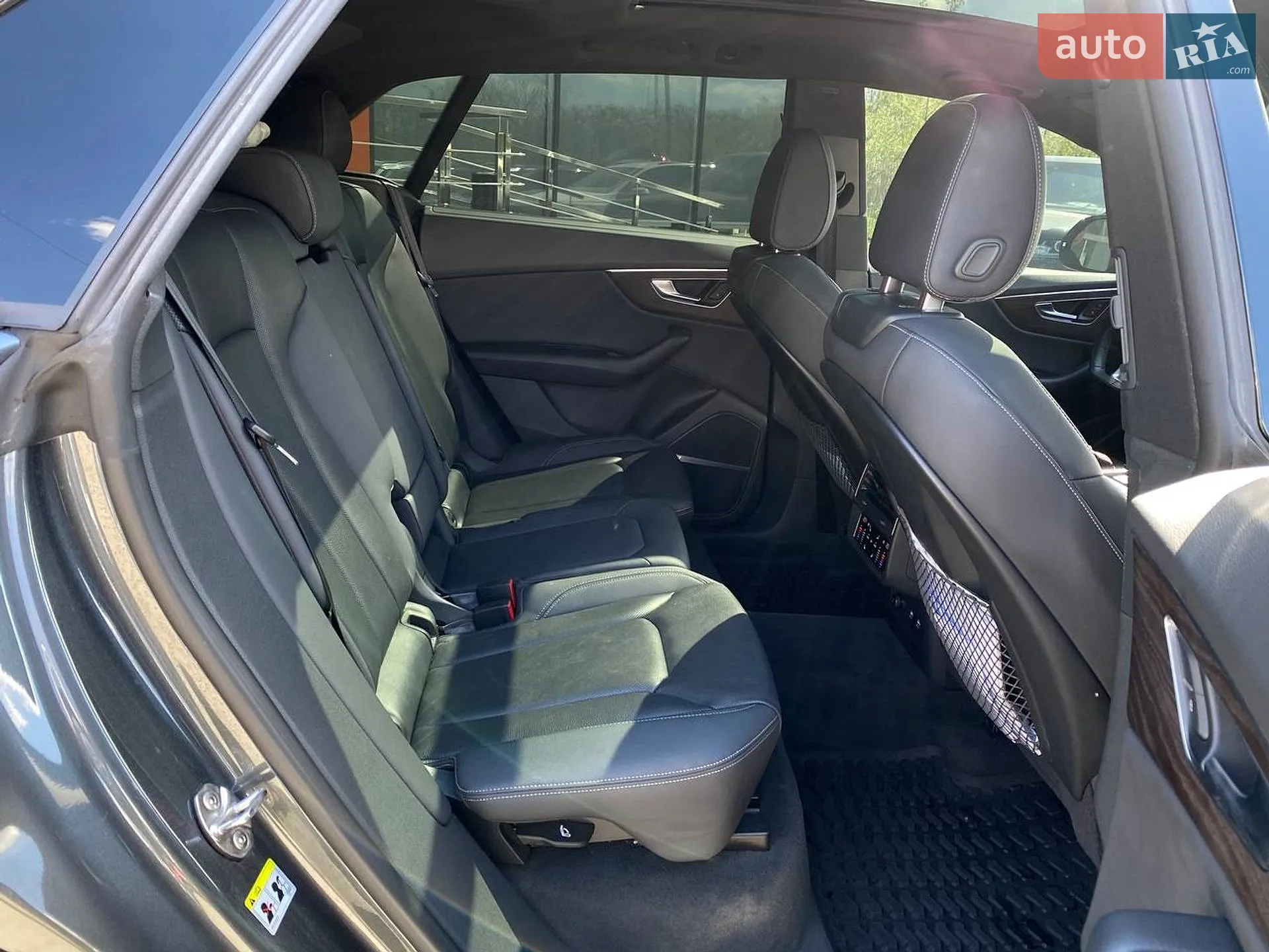 2020 Audi Q8 - мініатюра 27