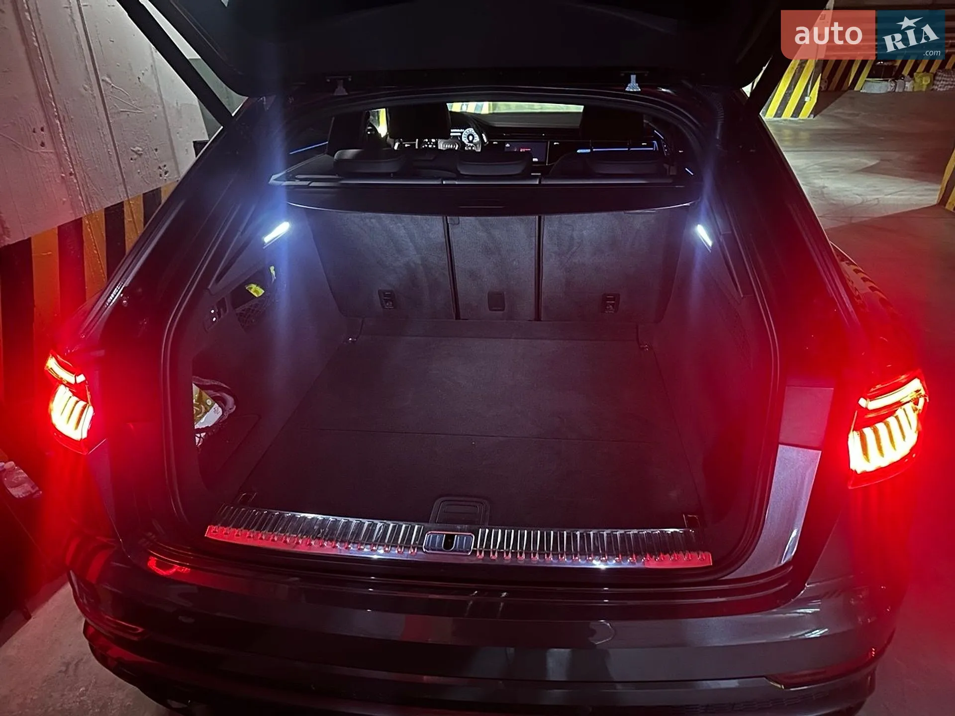 2023 Audi Q8 - мініатюра 16