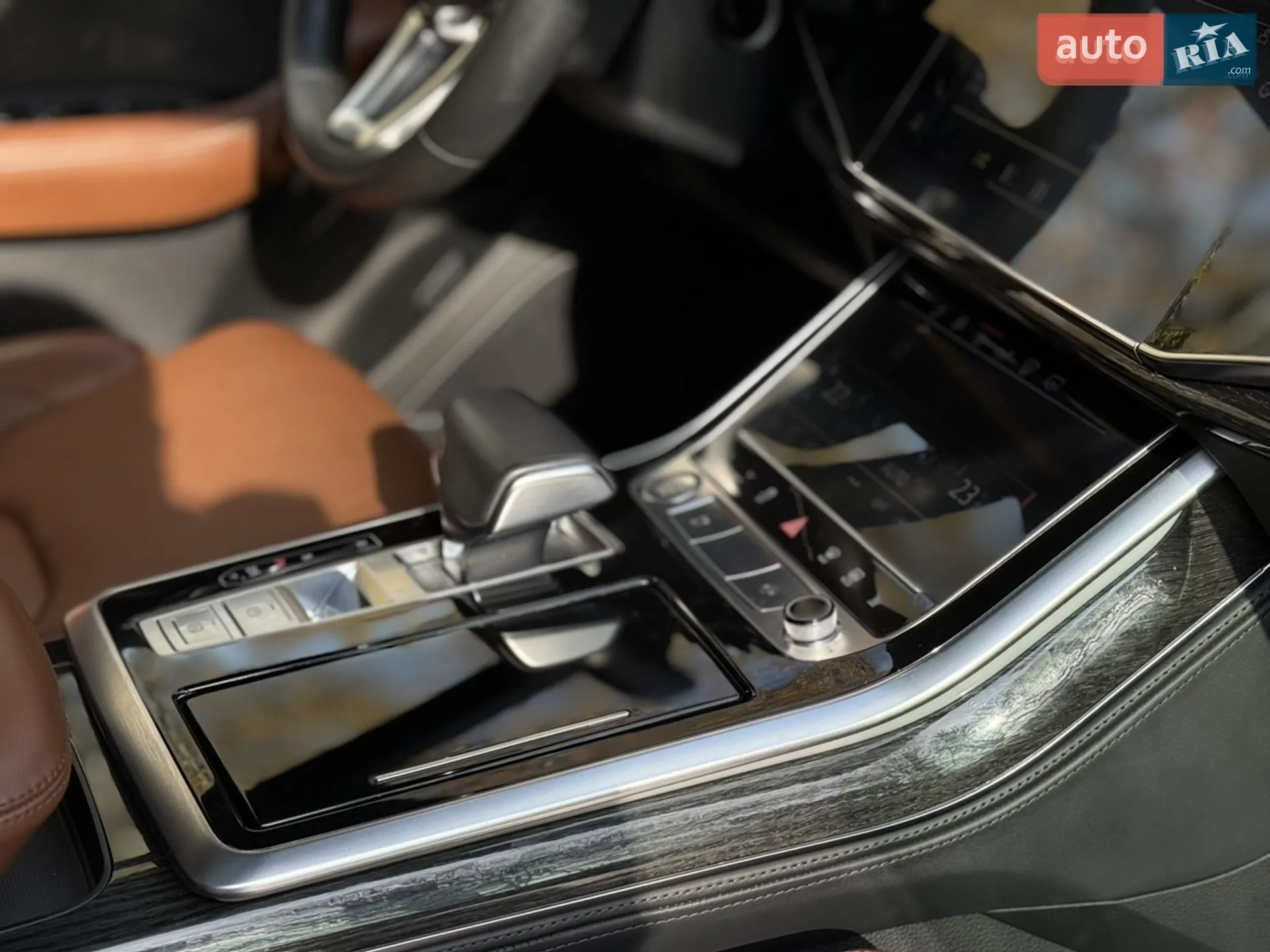 2018 Audi Q8 - мініатюра 8