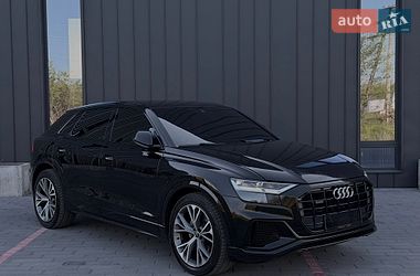 Внедорожник / Кроссовер Audi Q8 2021 в Одессе