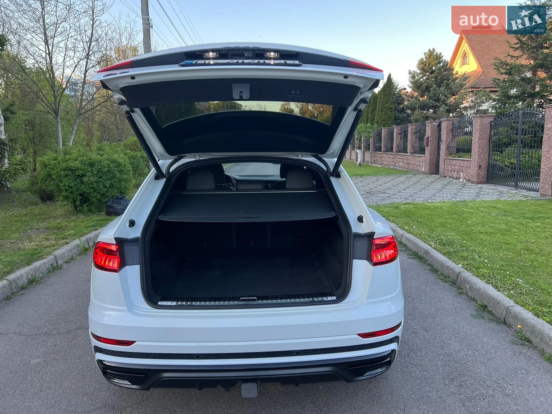 2019 Audi Q8 - мініатюра 26