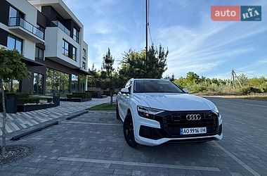 Внедорожник / Кроссовер Audi Q8 2018 в Ужгороде
