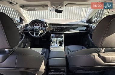 Внедорожник / Кроссовер Audi Q8 2018 в Ужгороде