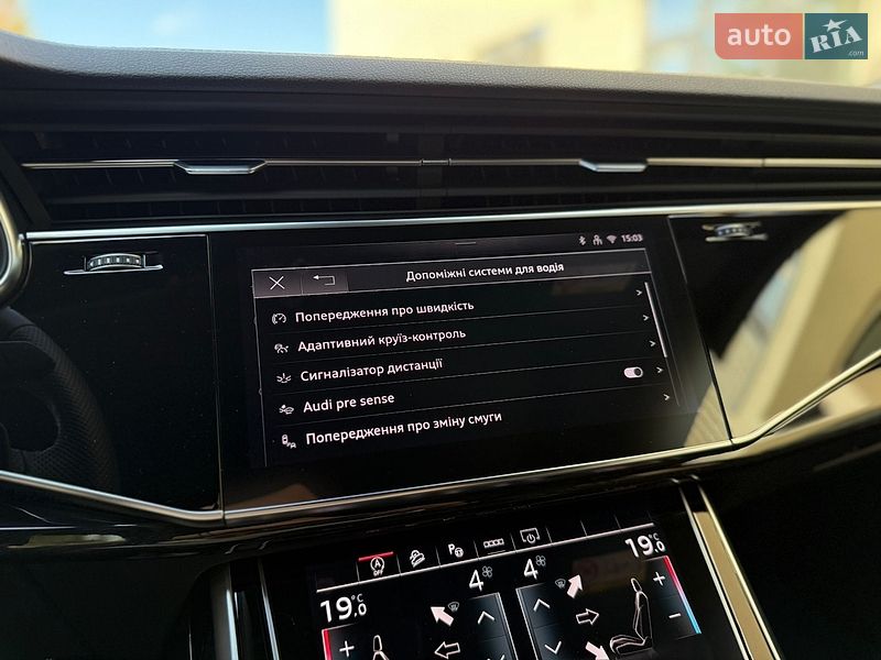 Внедорожник / Кроссовер Audi Q8 2025 в Львове