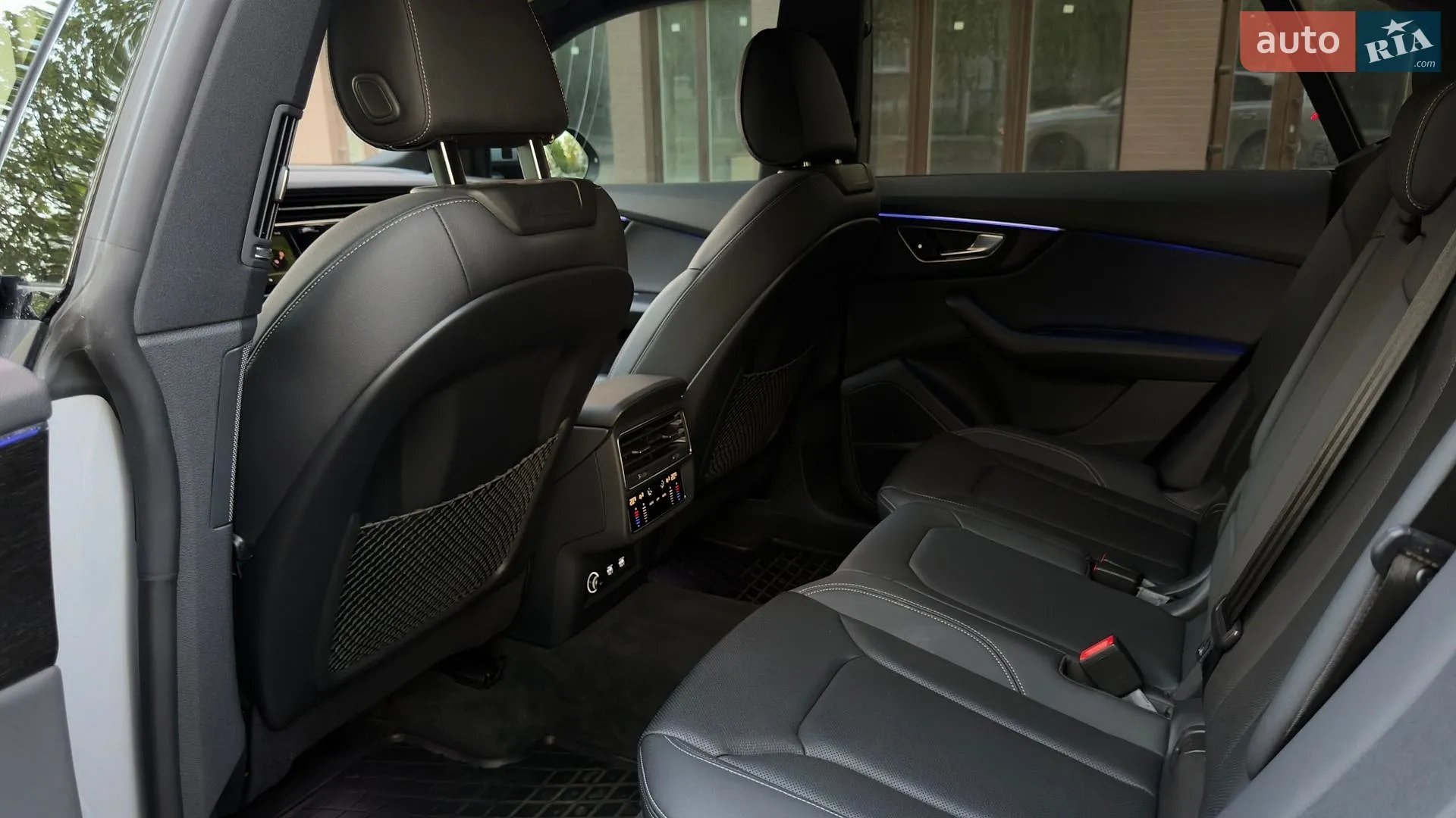 2020 Audi Q8 - мініатюра 13