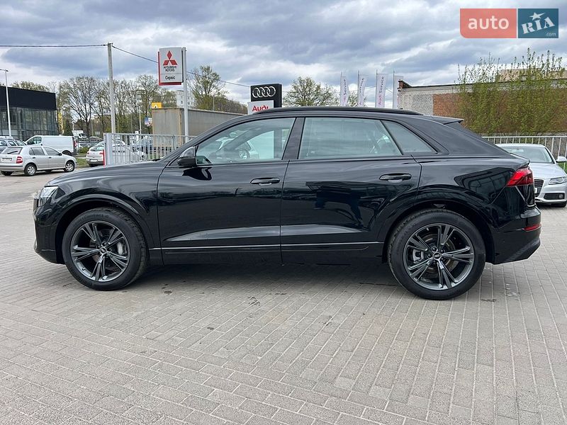 Внедорожник / Кроссовер Audi Q8 2026 в Полтаве