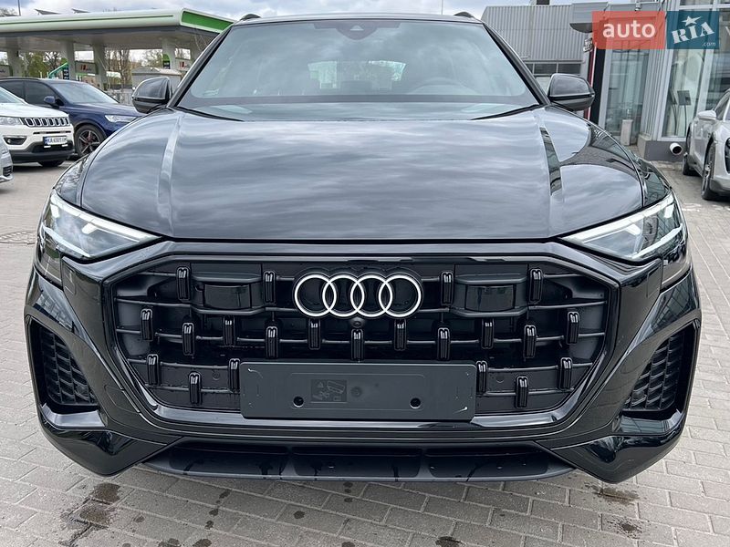 Внедорожник / Кроссовер Audi Q8 2026 в Полтаве