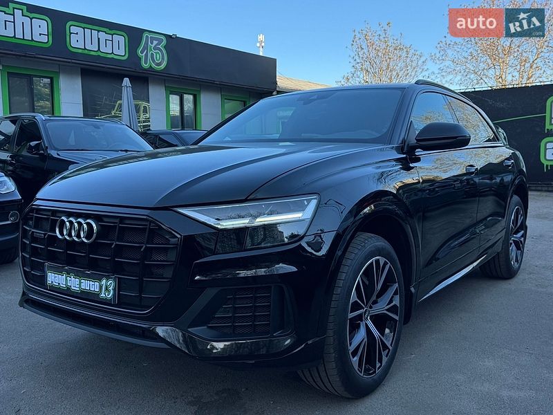 Внедорожник / Кроссовер Audi Q8 2020 в Одессе