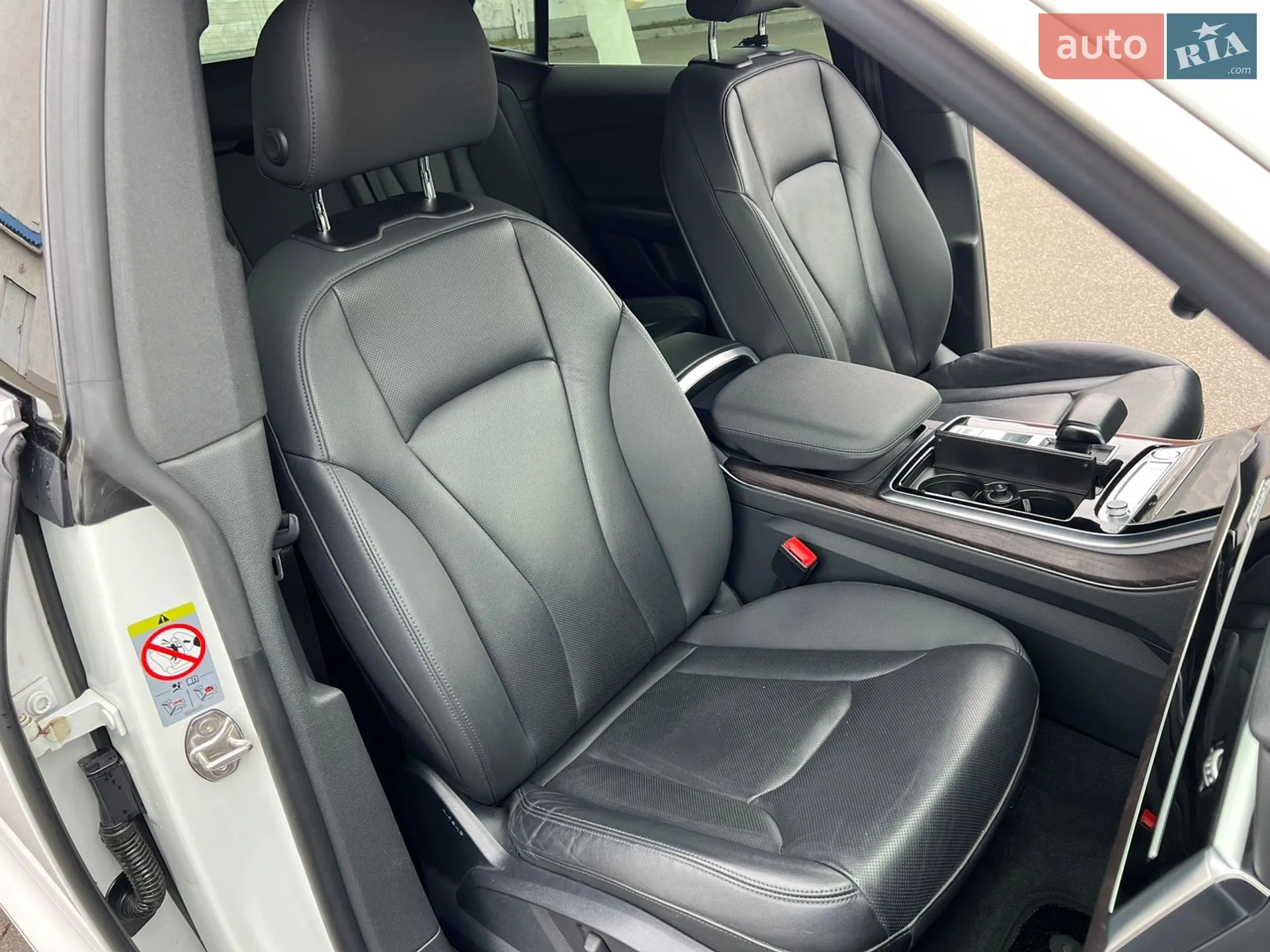 2019 Audi Q8 - мініатюра 19