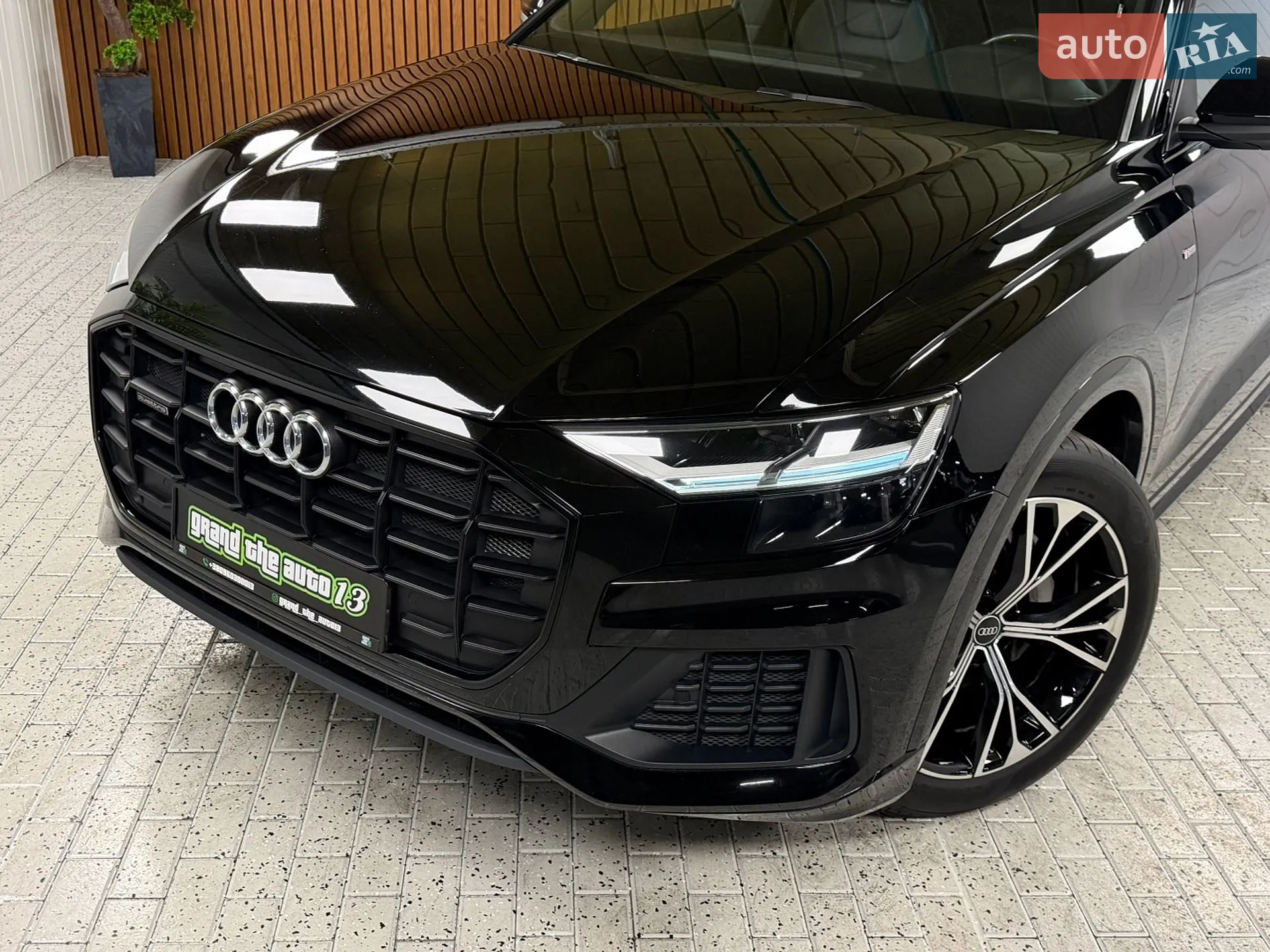 2020 Audi Q8 - мініатюра 8