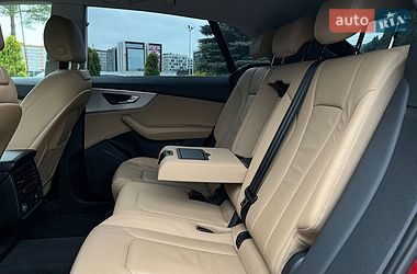 Внедорожник / Кроссовер Audi Q8 2019 в Львове