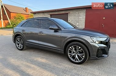Позашляховик / Кросовер Audi Q8 2024 в Дніпрі