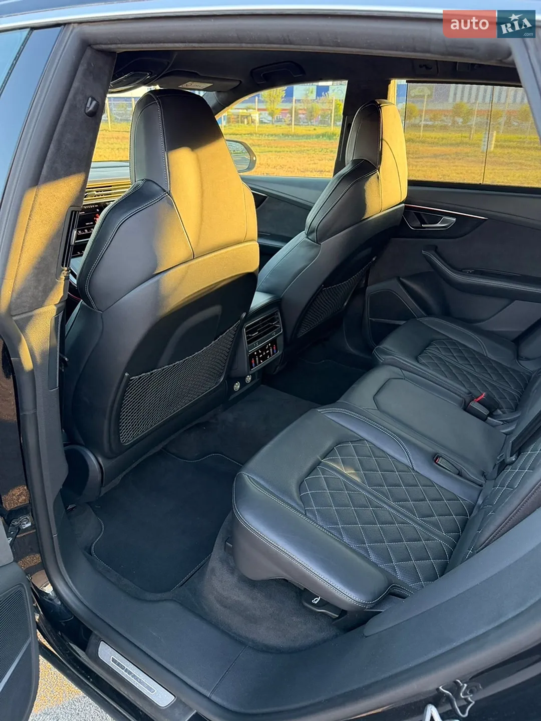 2020 Audi Q8 - мініатюра 18
