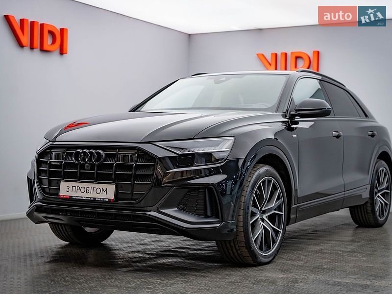 Audi Q8 2023