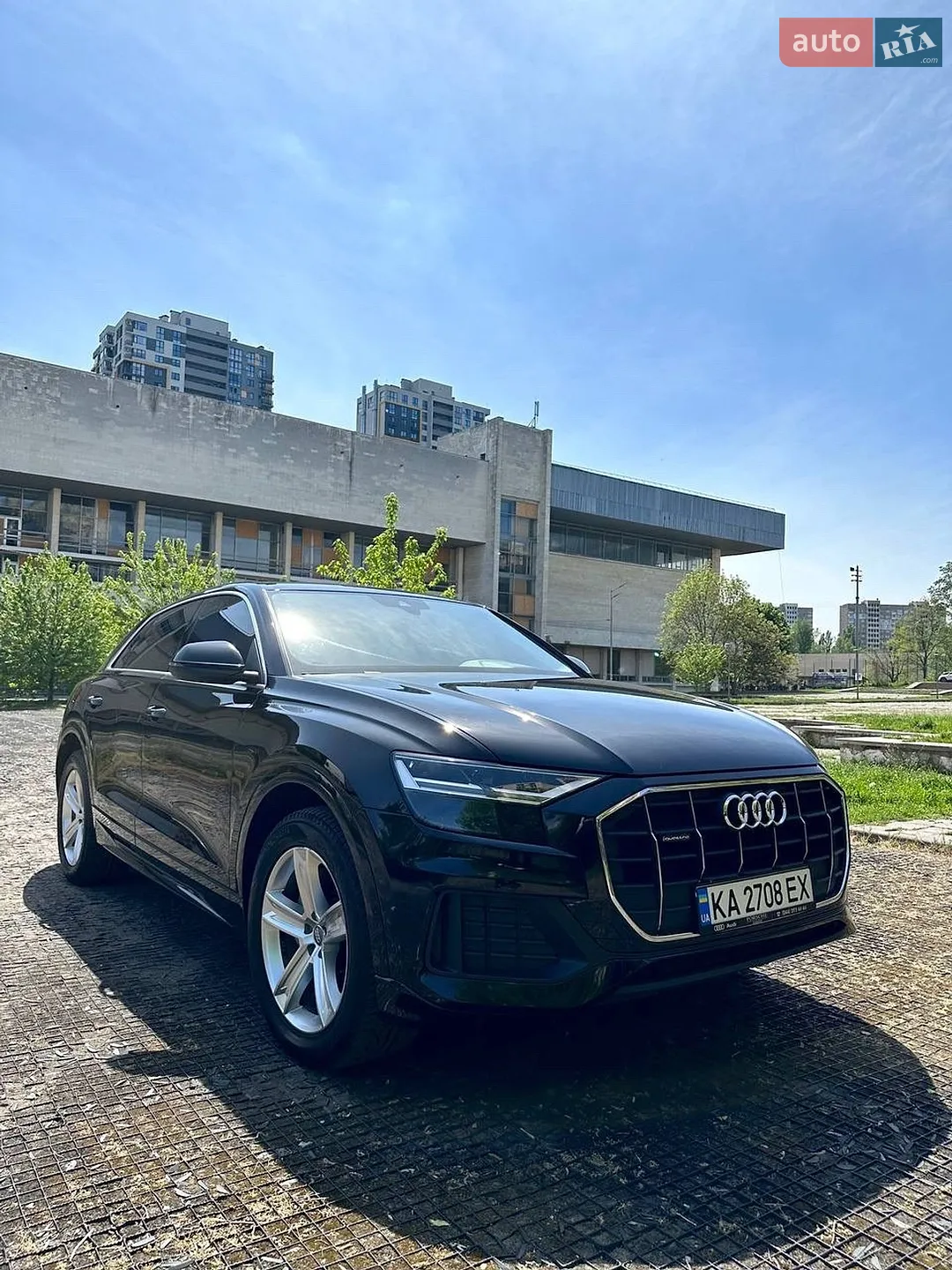 2019 Audi Q8 - мініатюра 2