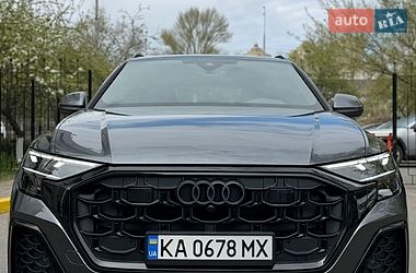 Внедорожник / Кроссовер Audi Q8 2024 в Киеве