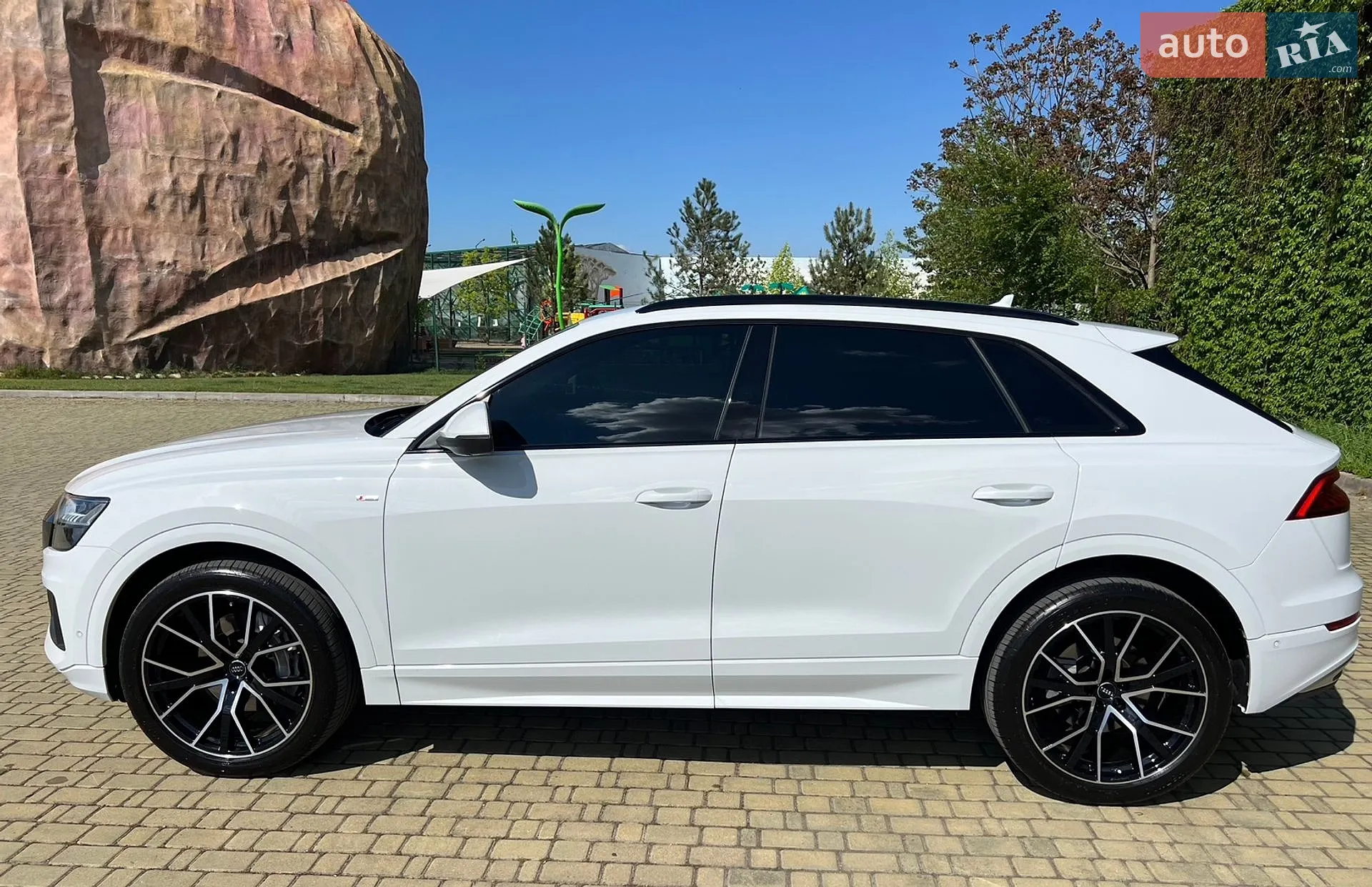 2019 Audi Q8 - мініатюра 8