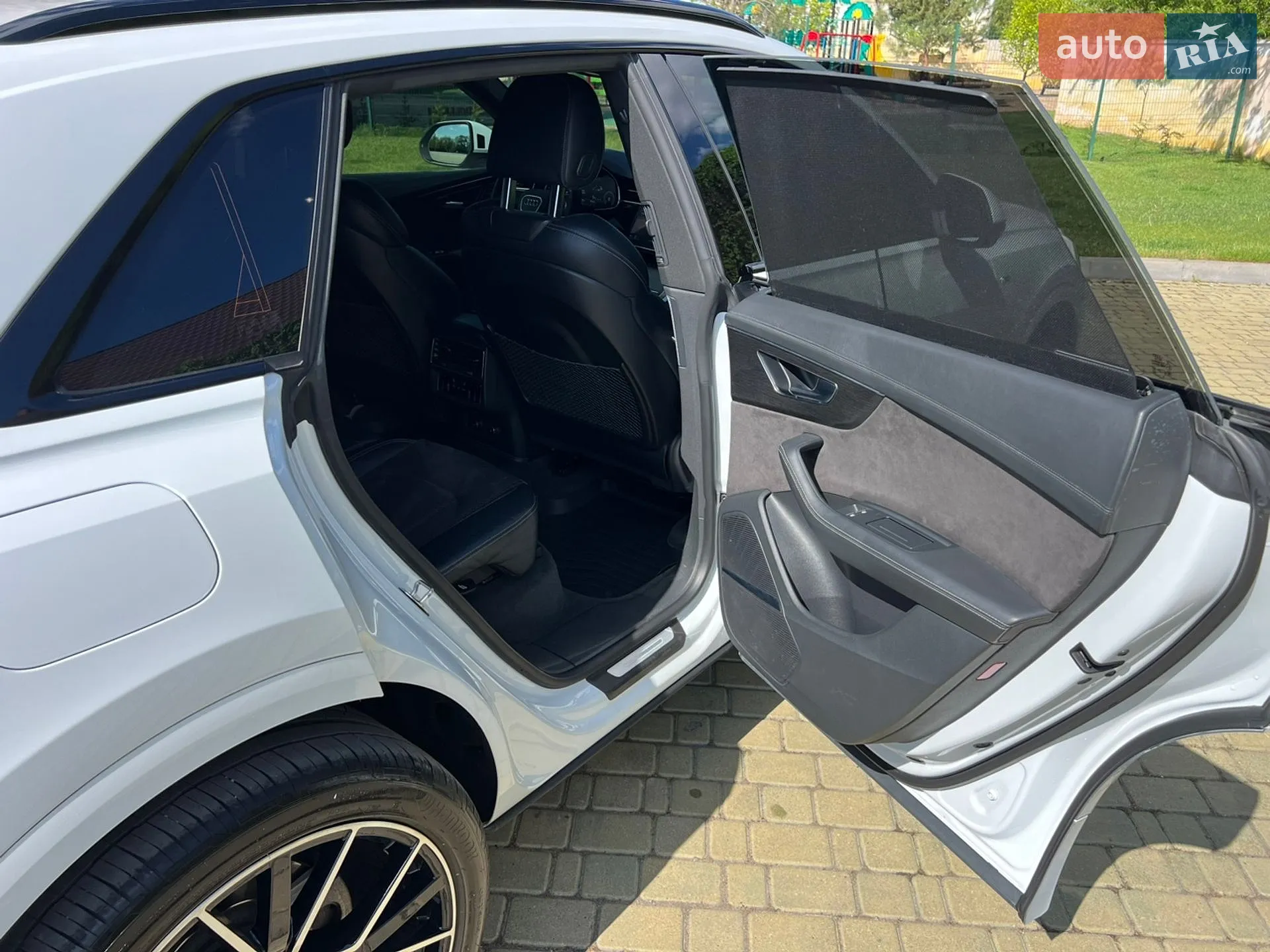 2019 Audi Q8 - мініатюра 25