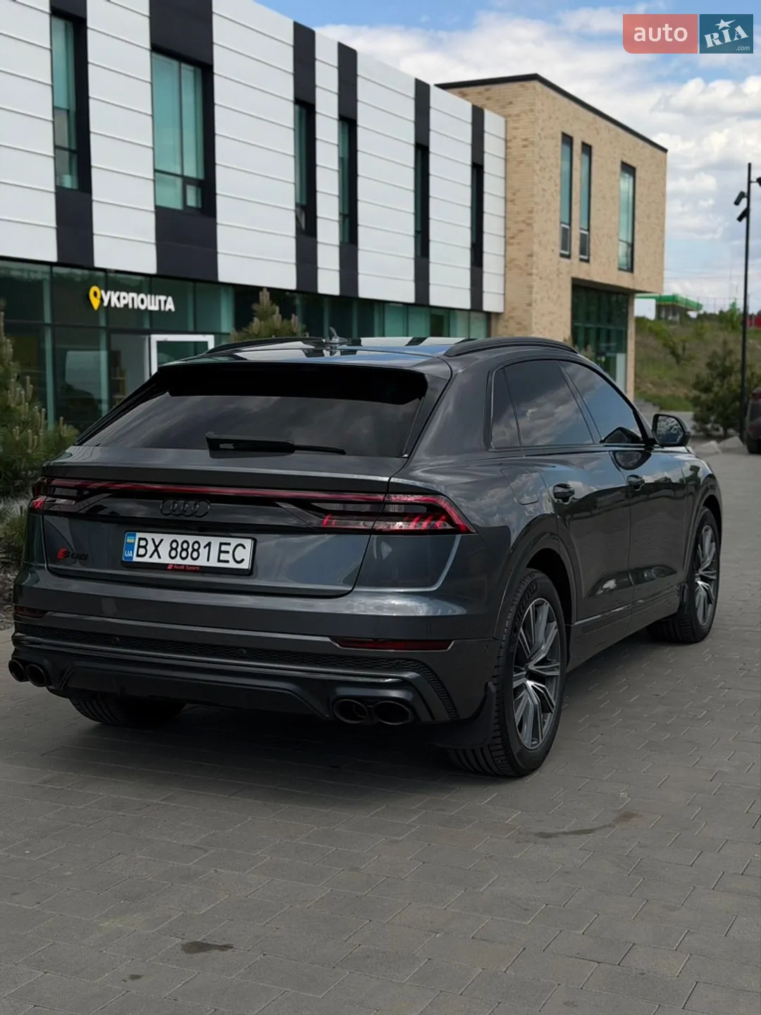 2019 Audi Q8 - мініатюра 3