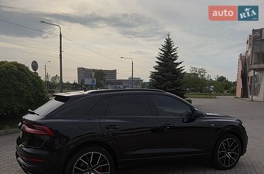 Позашляховик / Кросовер Audi Q8 2022 в Запоріжжі