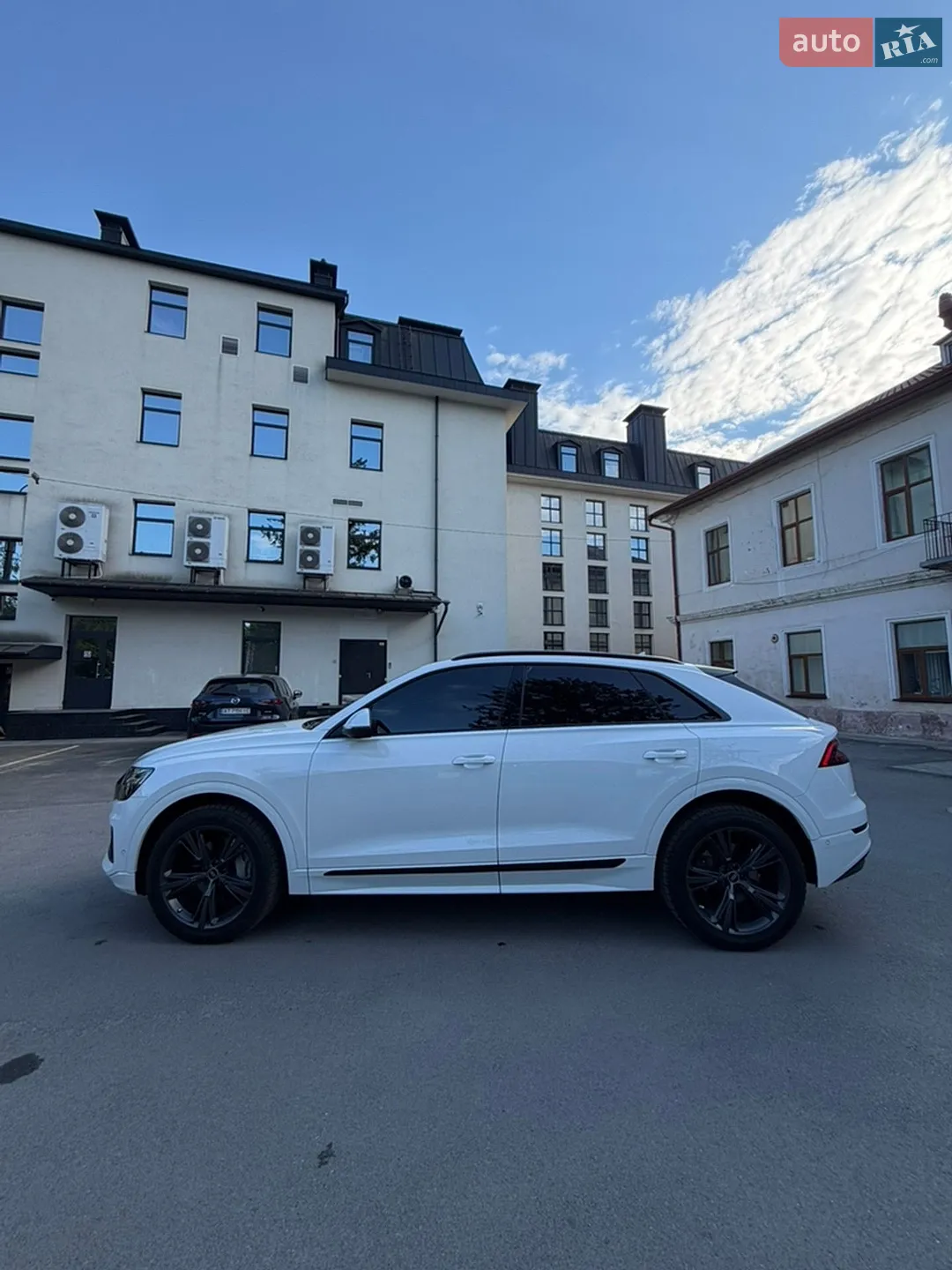 2023 Audi Q8 - мініатюра 13