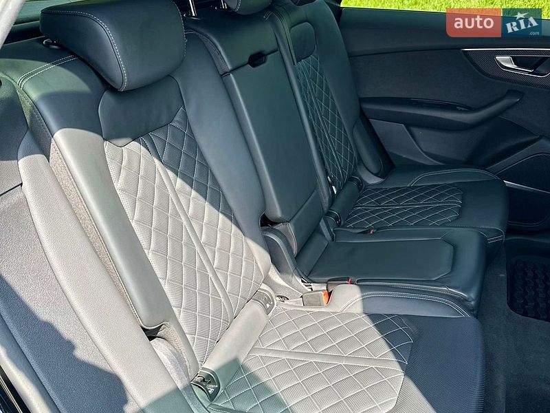 Позашляховик / Кросовер Audi Q8 2023 в Києві фото 19 Позашляховик / Кросовер Audi Q8 2023 в Києві
