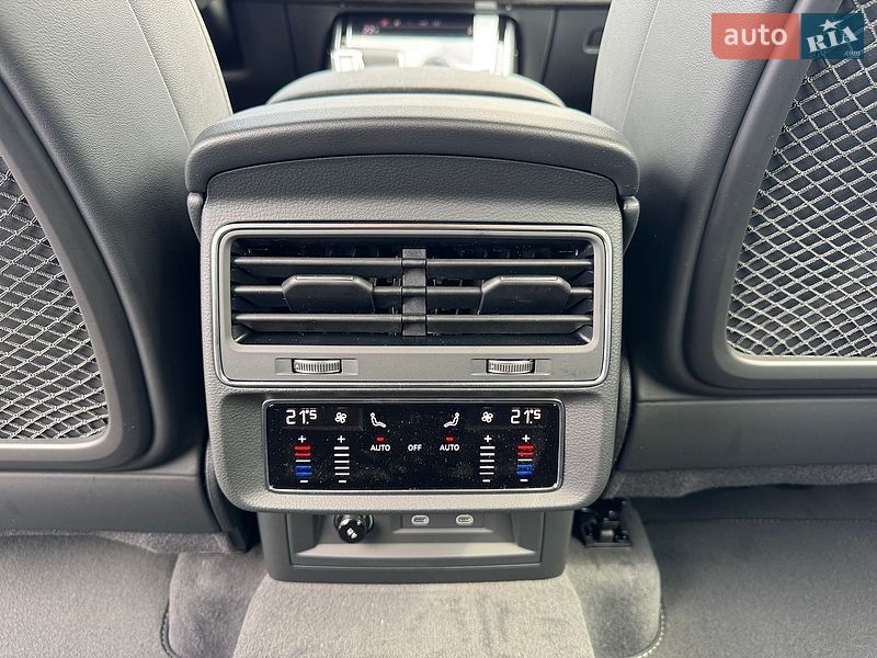 Внедорожник / Кроссовер Audi Q8 2026 в Ровно