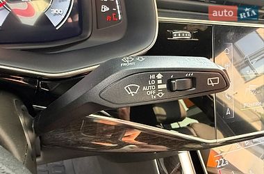 Позашляховик / Кросовер Audi Q8 2023 в Києві